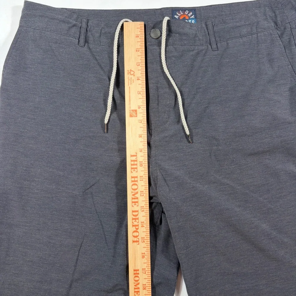 Faherty All Day Shorts Mens 40 Hybrid Stretch Quick Dry Performance Charcoal